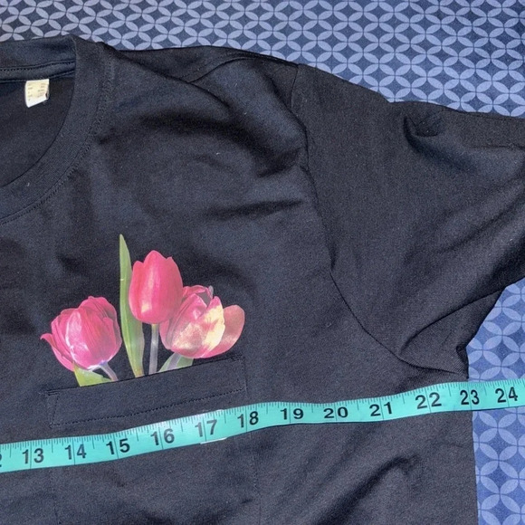 Espirit Black floral pocket detail  crewneck unisex T-shirt Sz XL - Picture 6 of 13